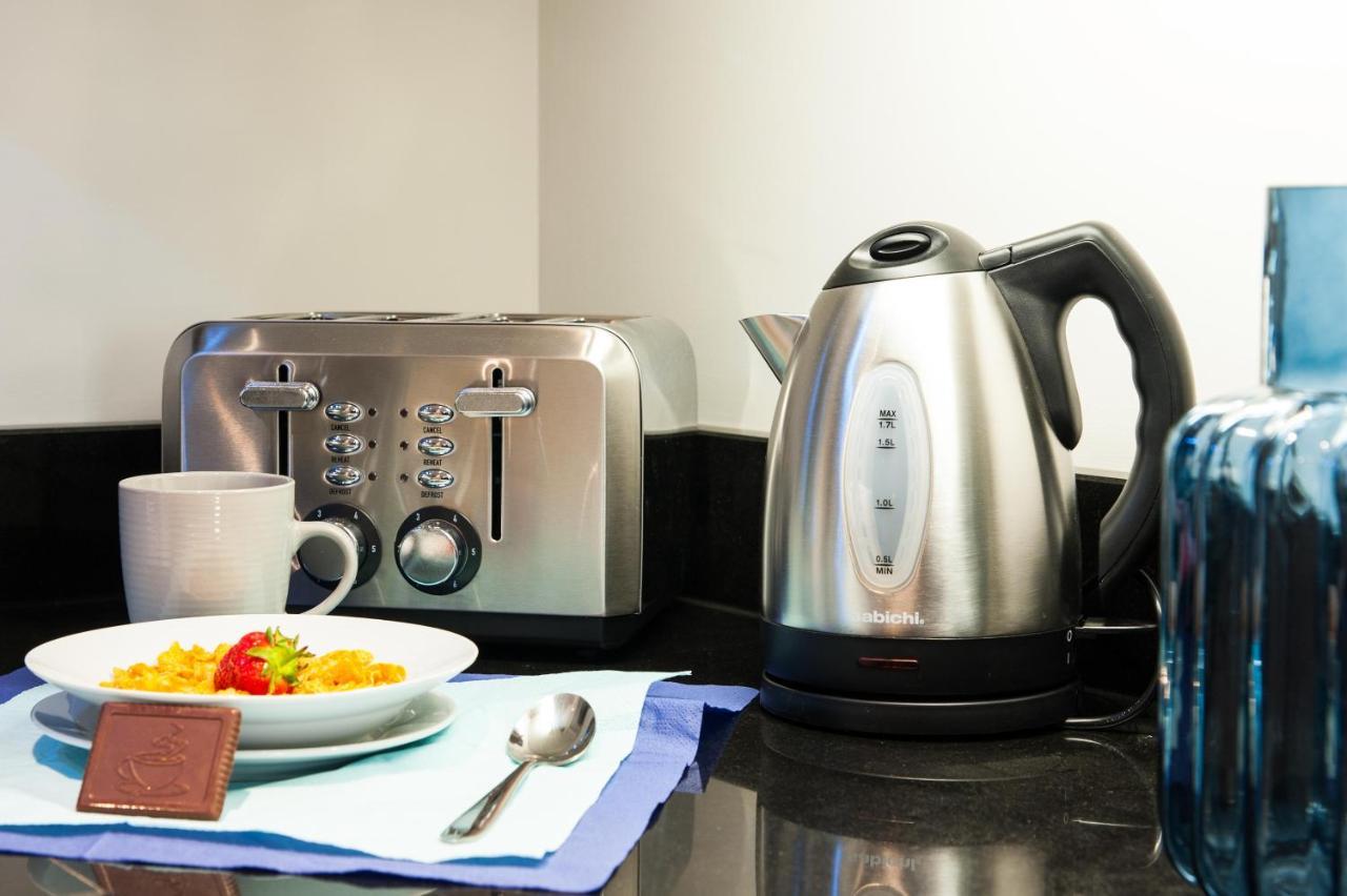 Apartment Premium By Excel London
